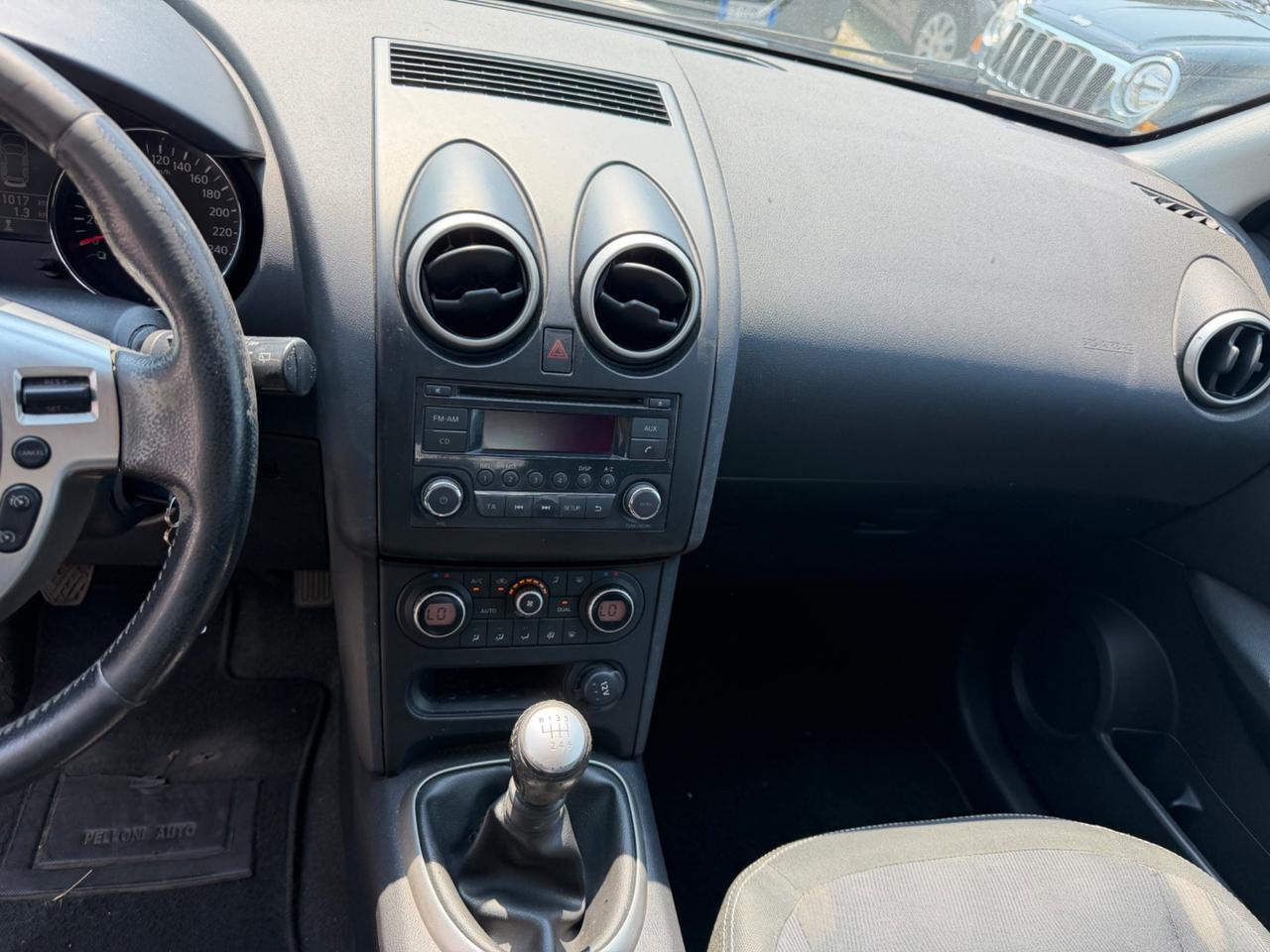 Nissan Qashqai 1.5 dCi DPF Tekna
