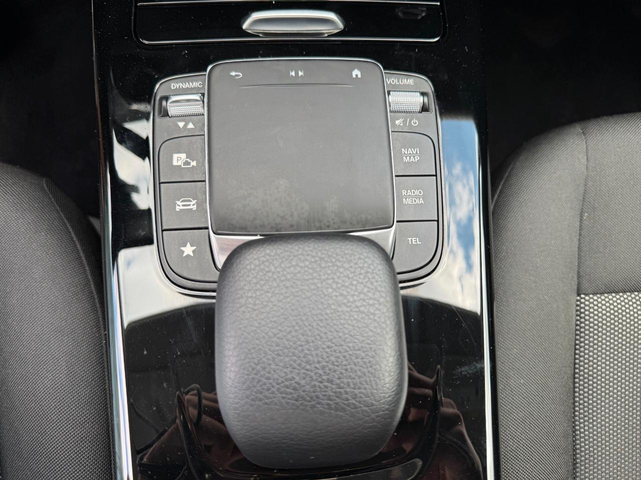 Mercedes-benz CLA 180 d Automatic Business