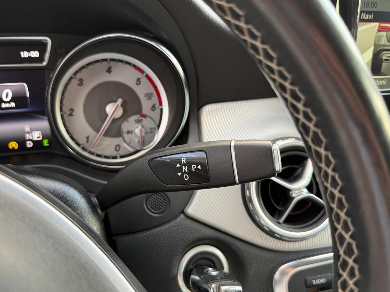 Mercedes-benz GLA 200 CDI Automatic 4Matic Sport