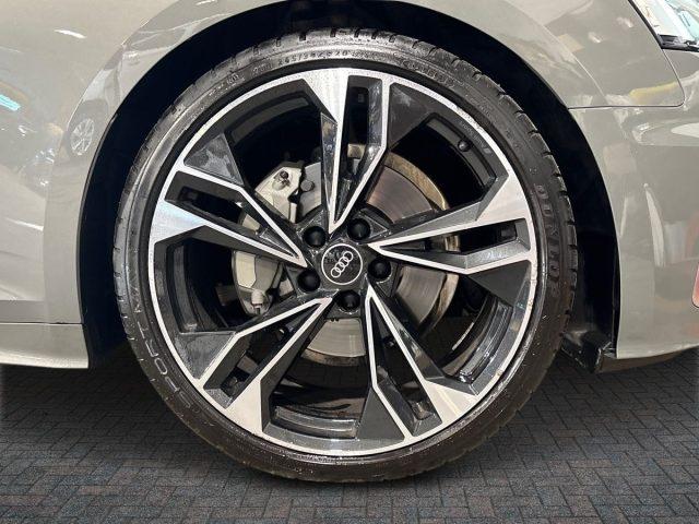 AUDI A5 Cabrio 40 TFSI quattro S tronic S line edition