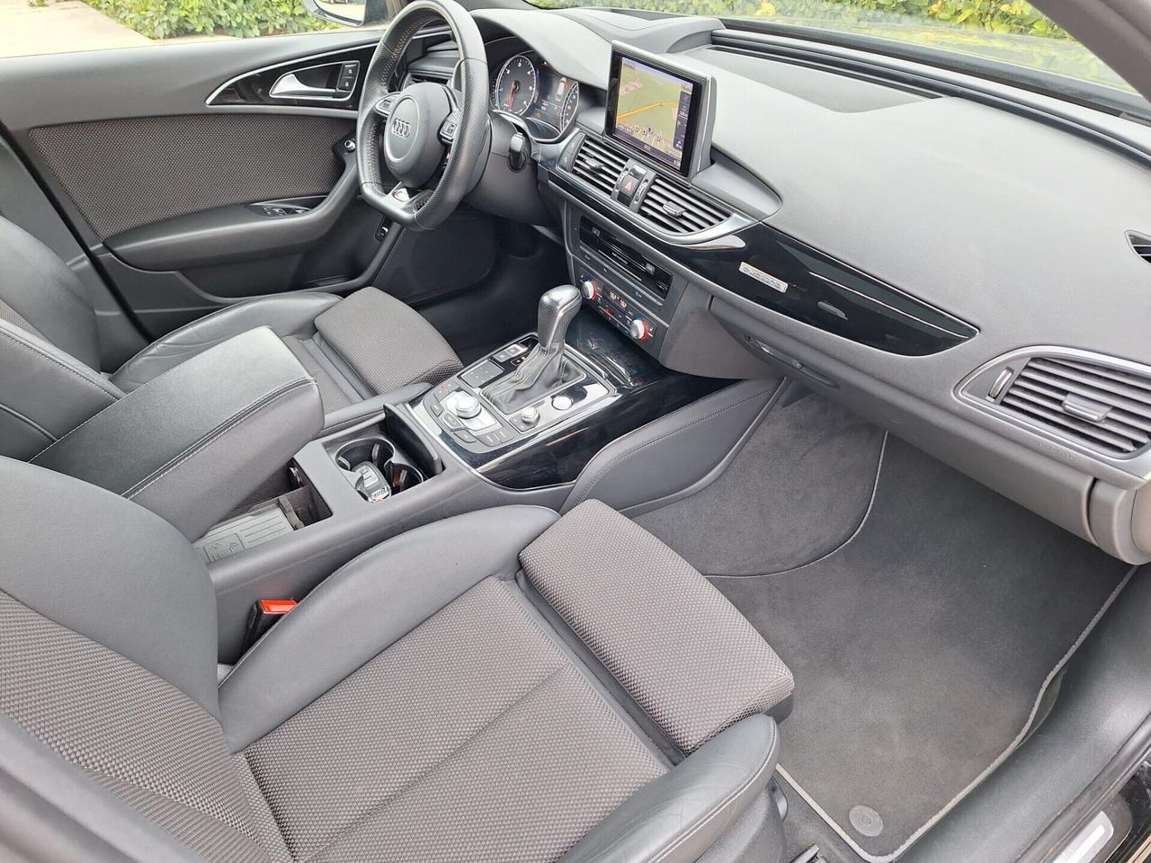 Audi A6 S-line Black edition Supr Accessoriata.
