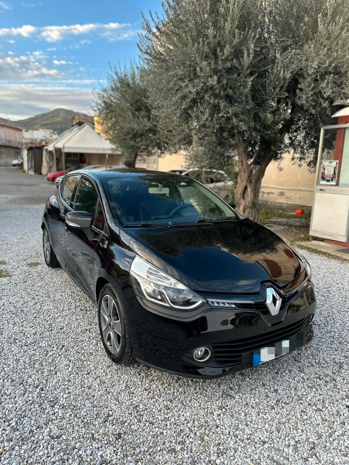 Renault Clio 1.5 dCi 8V 75CV 5 porte Live (ADATTA NEOPATENTATI)