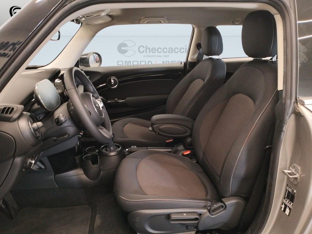 Mini 1.5 Cooper Essential