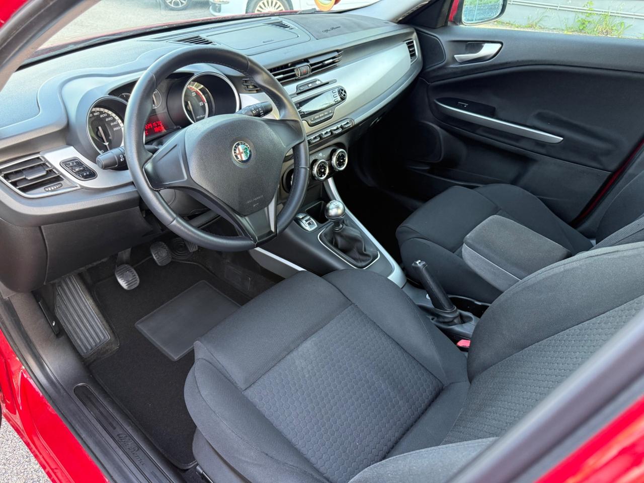 Alfa Romeo Giulietta 1.6 JTDm-2 105 CV Distinctive