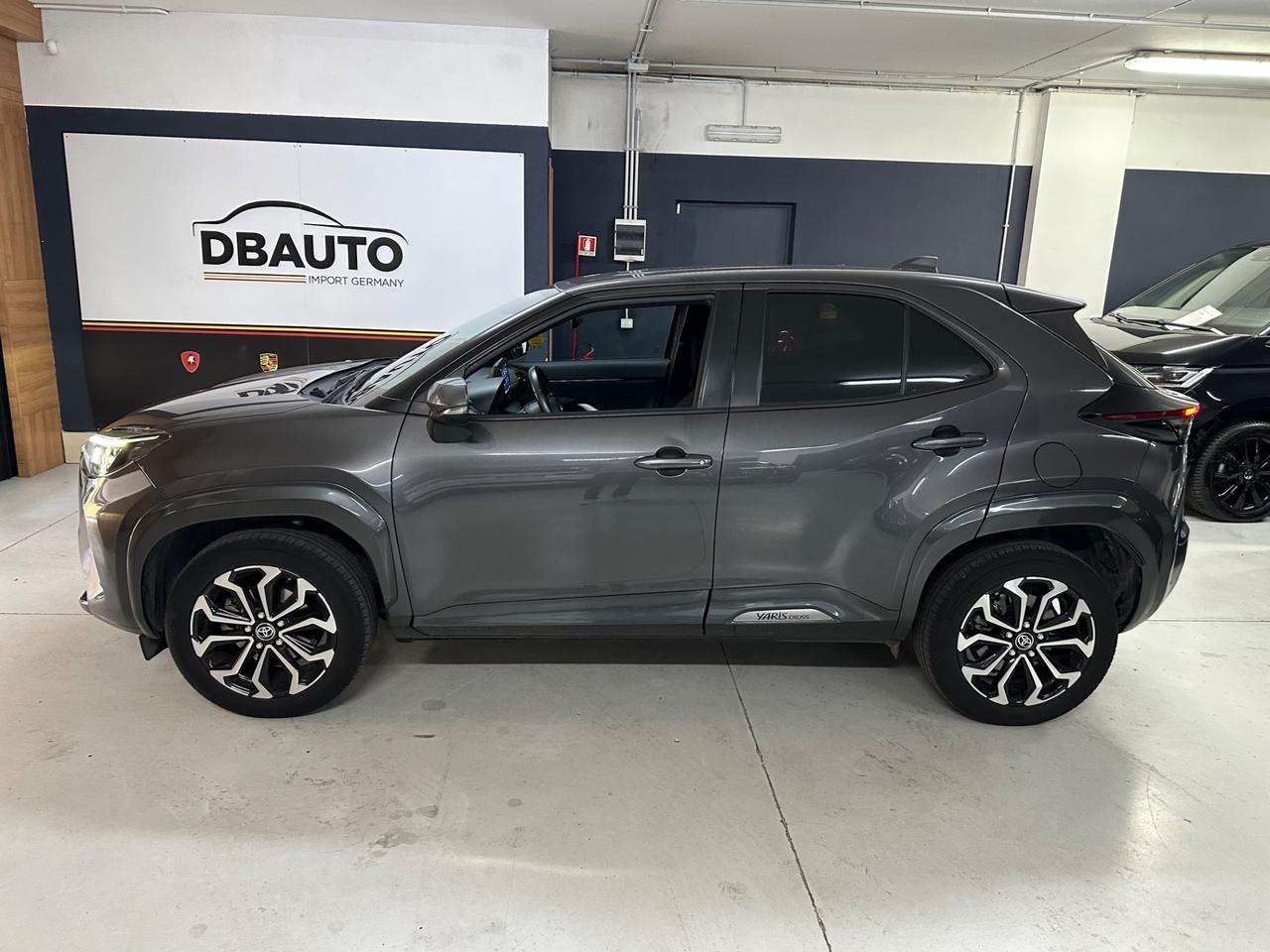 Toyota Yaris Cross 1.5 Hybrid 5p. E-CVT Business