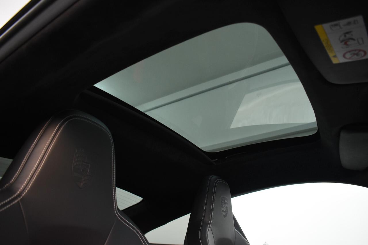 Porsche 911 3,0 Benzina 450CV Carrera S