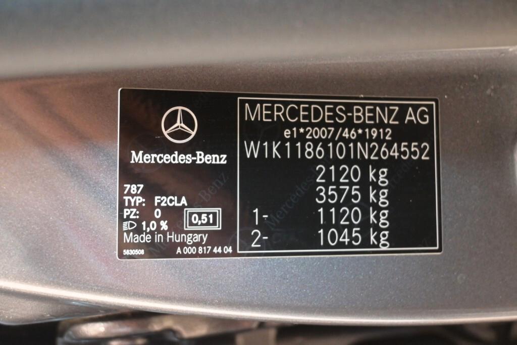 MERCEDES-BENZ CLA SHOOTING BRAKE 180D 115CV AUTOMATIC BUSINESS SOLUTION ( CRUISE - NAVI PREMIUM - PARK ASSIST - TELECAMERA POST. ) CC. 1.950