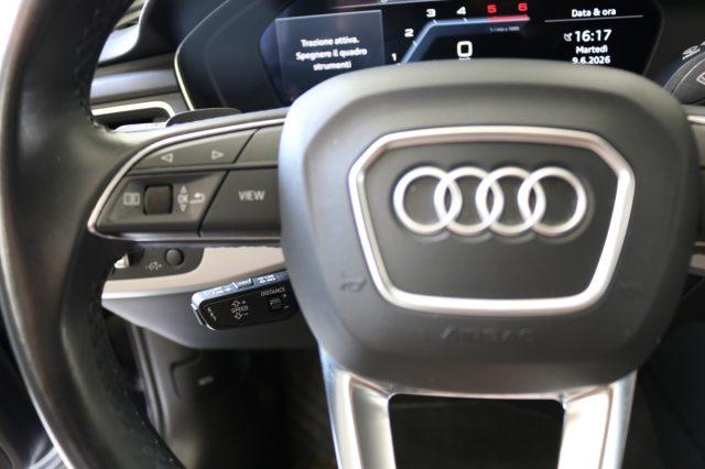 AUDI A4 40 TDI quattro S tronic Business Advanced