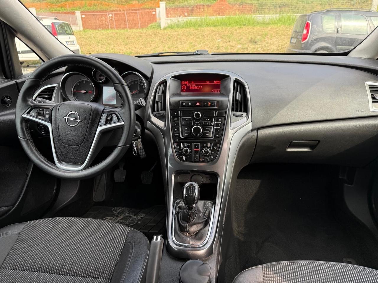 Opel Astra 1.7 CDTI 130CV Sports Tourer Cosmo