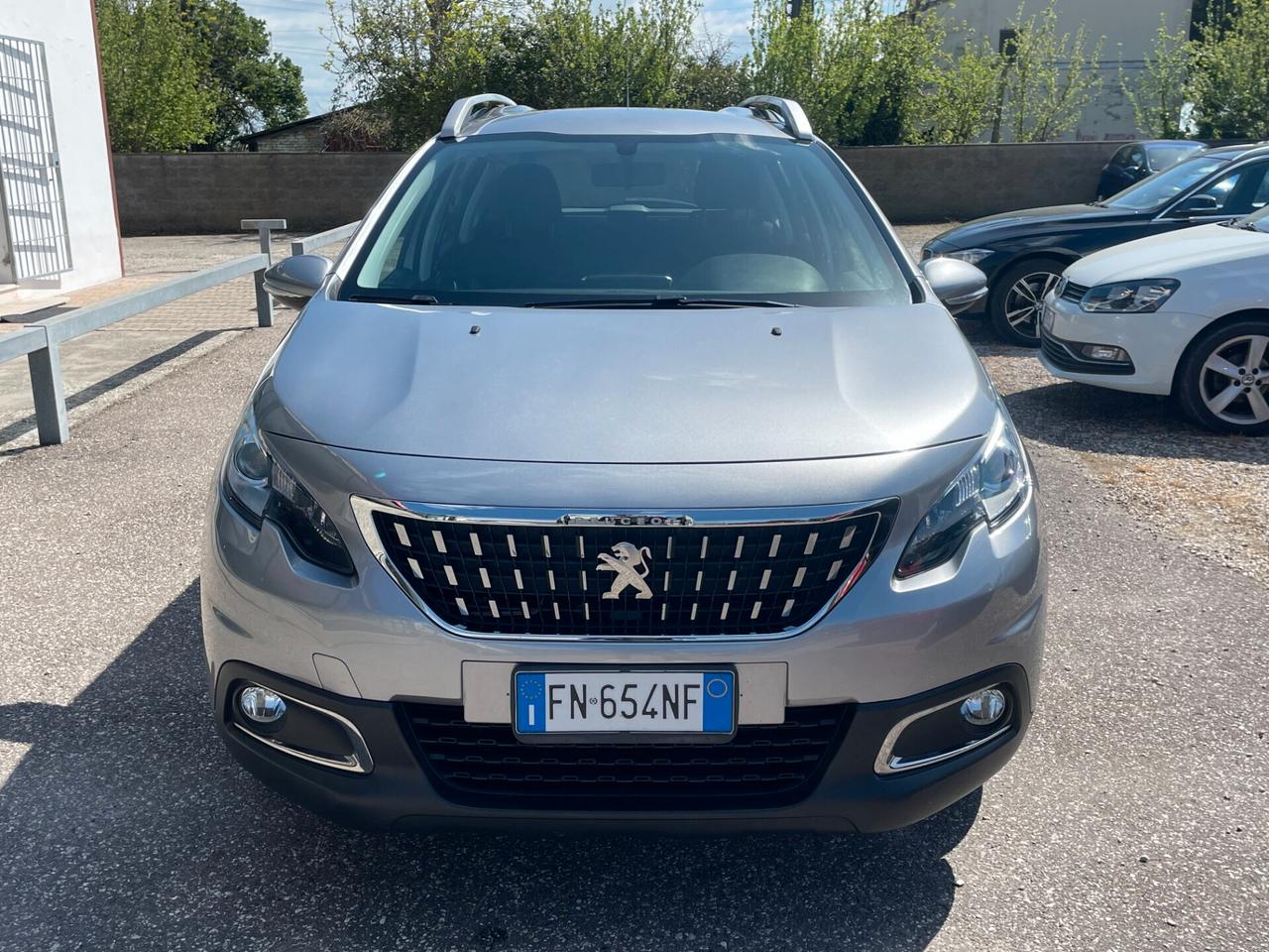 Peugeot 2008 PureTech 82 Active ANCHE X NEOPATENTATI