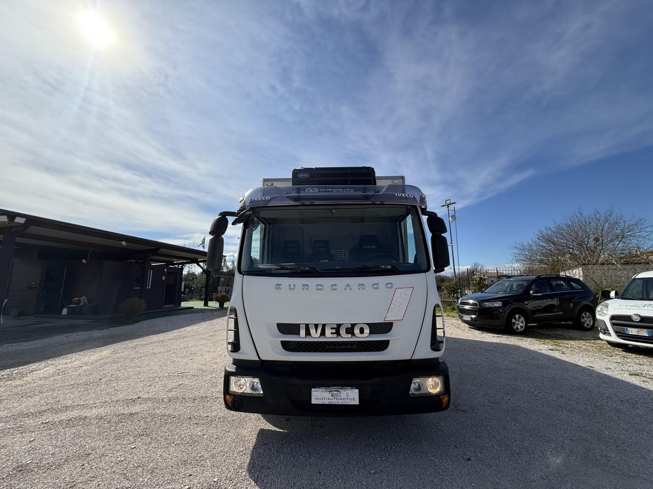 IVECO Eurocargo E5 100E22 con sponda idraulica e sospensioni regolabili/automatiche