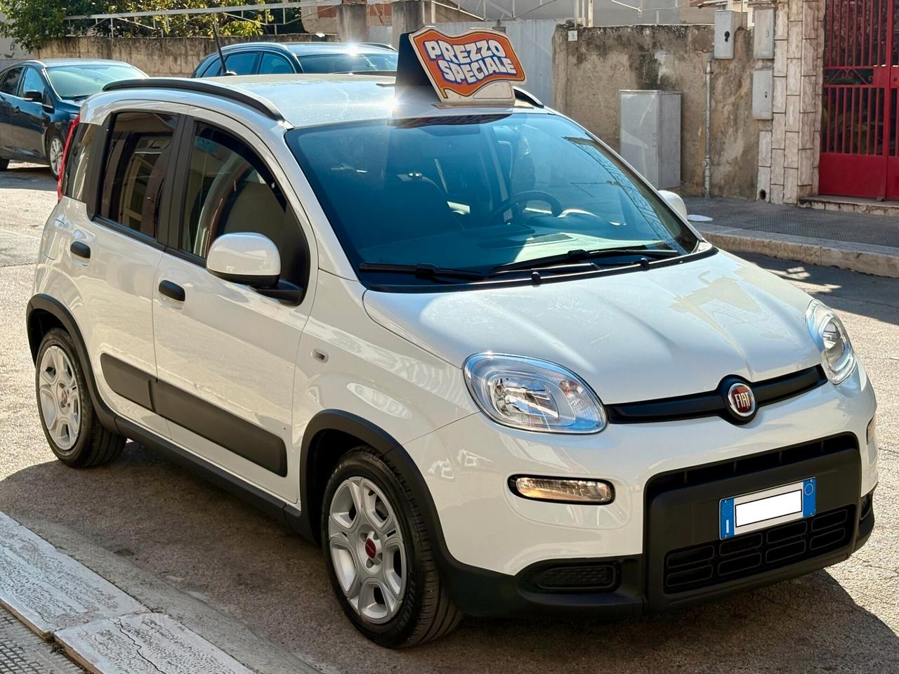 Fiat Panda Hybrid 1.0 benz. "26.000 KM"-'23