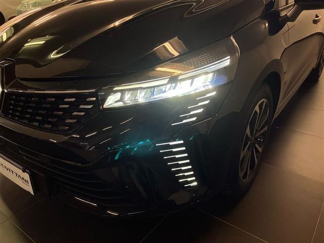 RENAULT Clio 1.0 TCe Techno