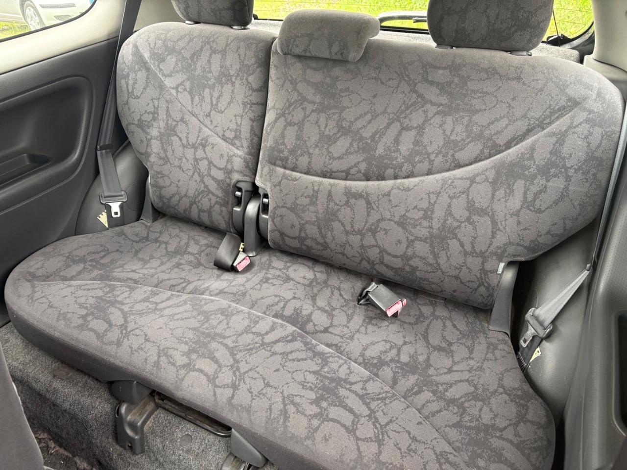 Toyota Yaris 1.4 tdi D-4D cat 3 porte Sol