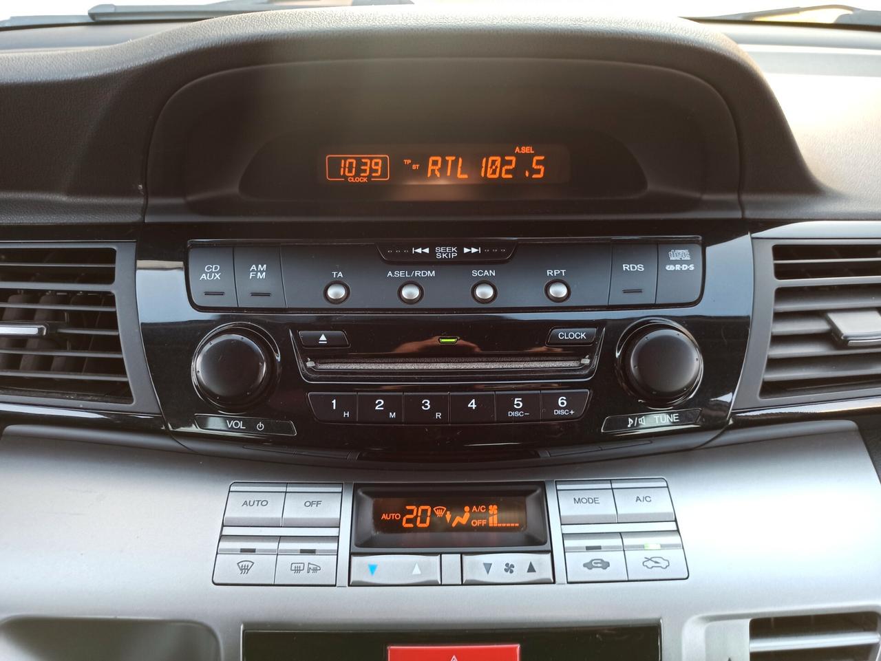 Honda HR-V FR-V 2.2 16V i-CTDi Executive