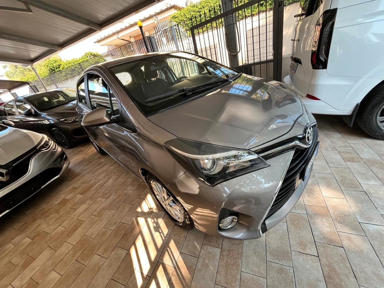 Toyota Yaris 1.4 D-4D 5 porte Lounge