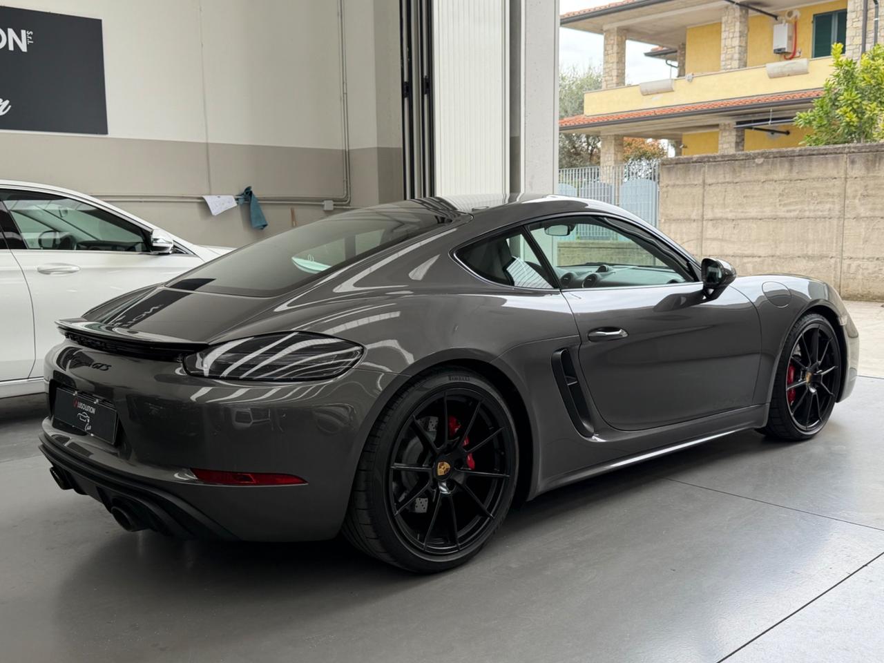 Porsche 718 Cayman 4.0 GTS