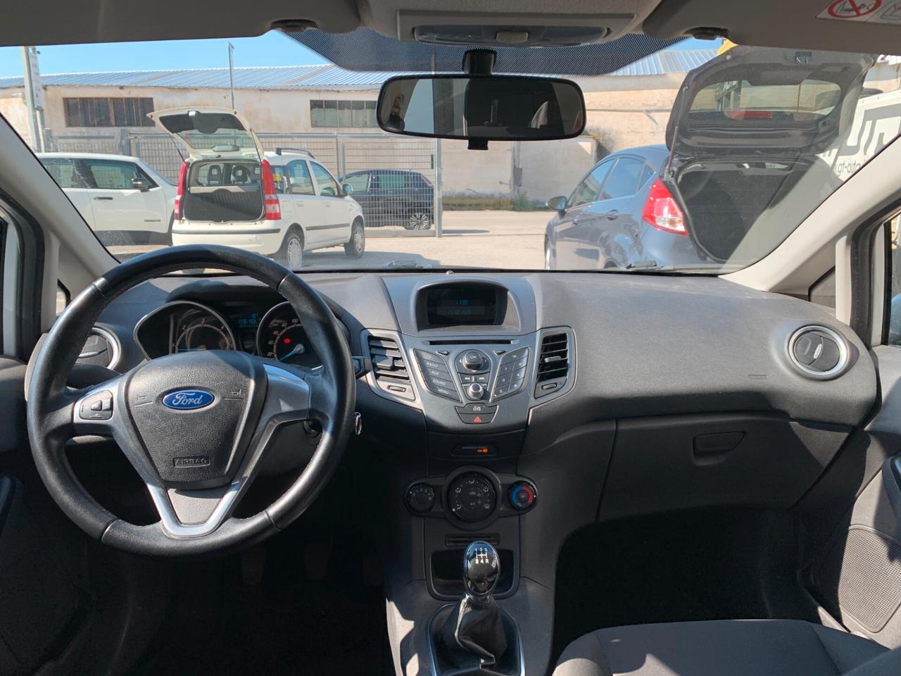 Ford Fiesta 1.5 TDCi 75CV 5P 96.00Km