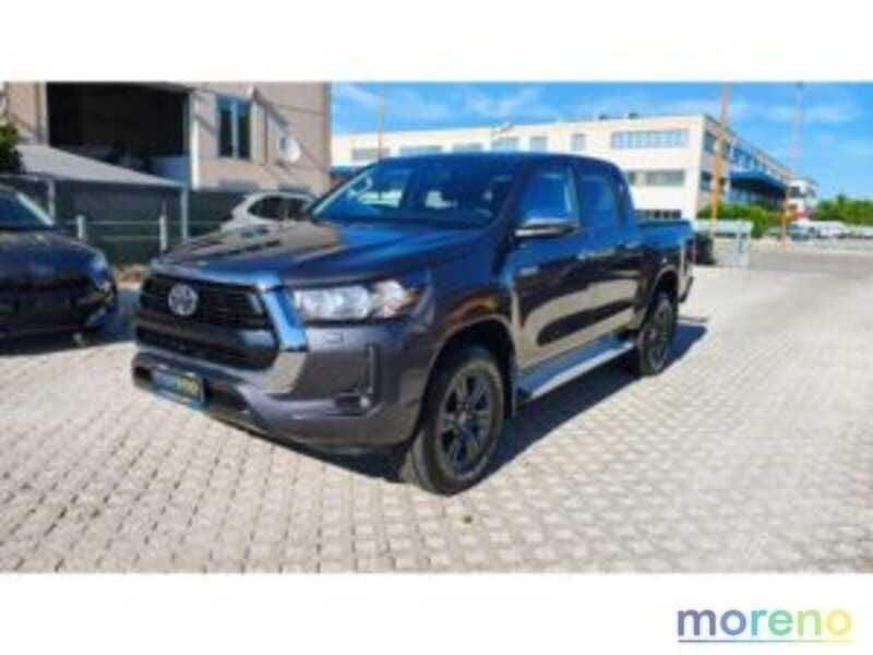 Toyota Hilux 2.4 d-4d double cab Lounge 4wd Auto