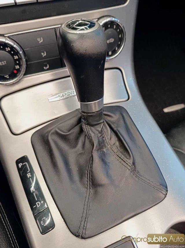 MERCEDES-BENZ SLK 200 CGI Edition1