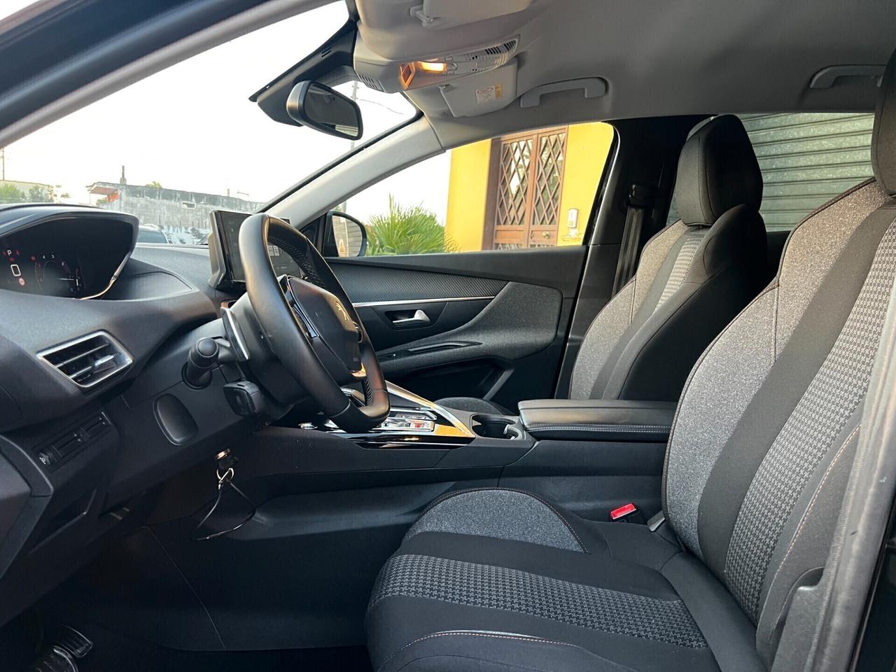 Peugeot 3008 BlueHDi 130 CV-AUTO-2021