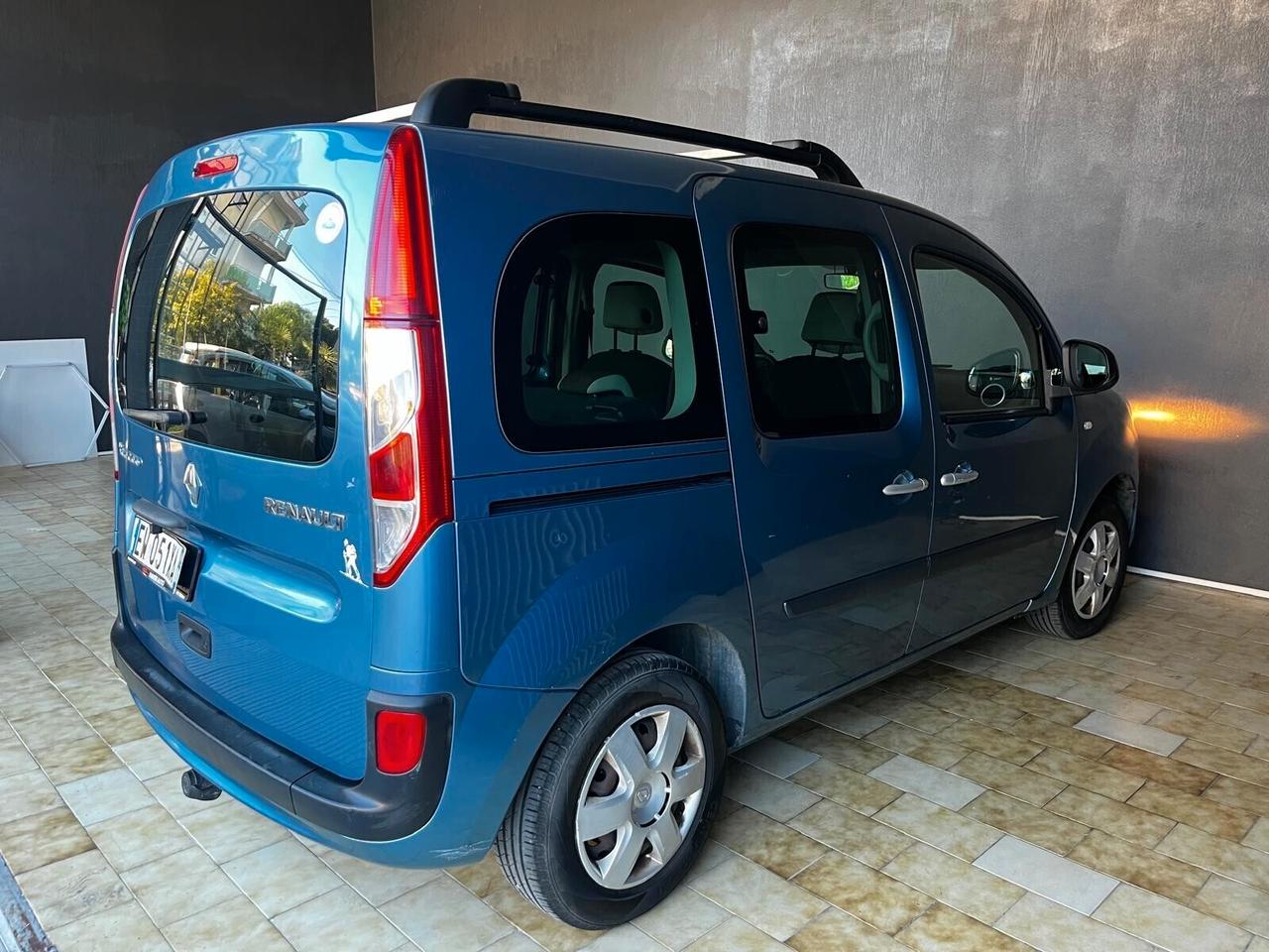 Renault Kangoo 1.5 dCi 90CV 5 porte Stop & Start Extrem 90 cv 66 kw revisione 01/2027