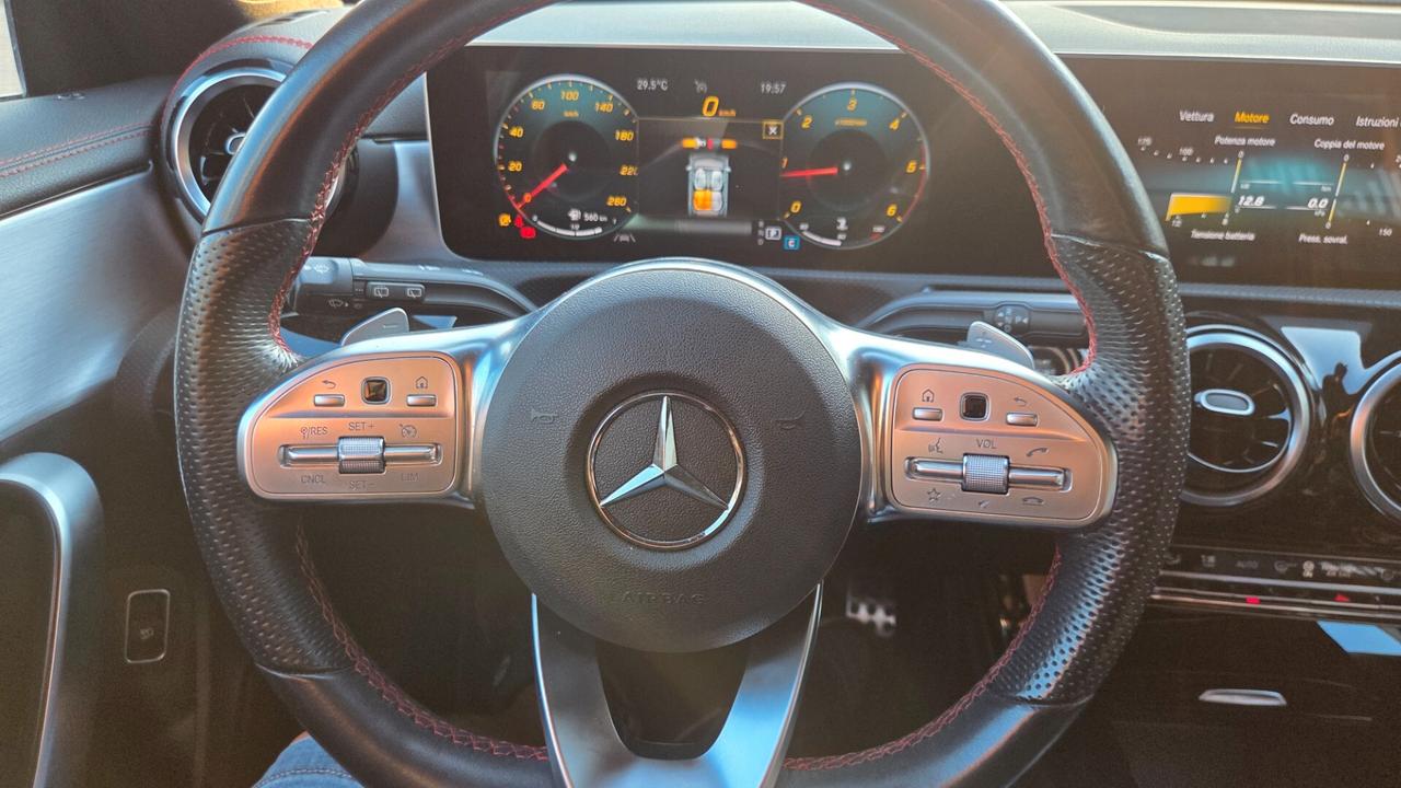 Mercedes-benz CLA 200 d S.W. Automatic Premium