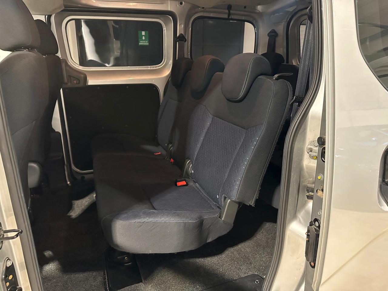 Nissan NV200 1.5 dci Acenta Plus 90cv 7 posti - UNICOPROP.