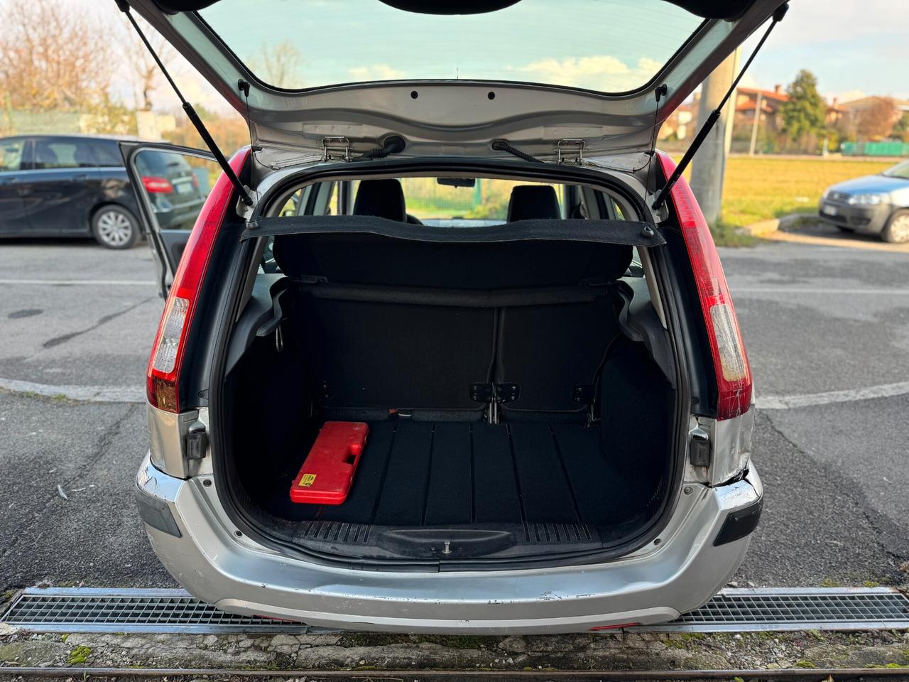 Ford Fusion 1.4 16V 5p. Titanium