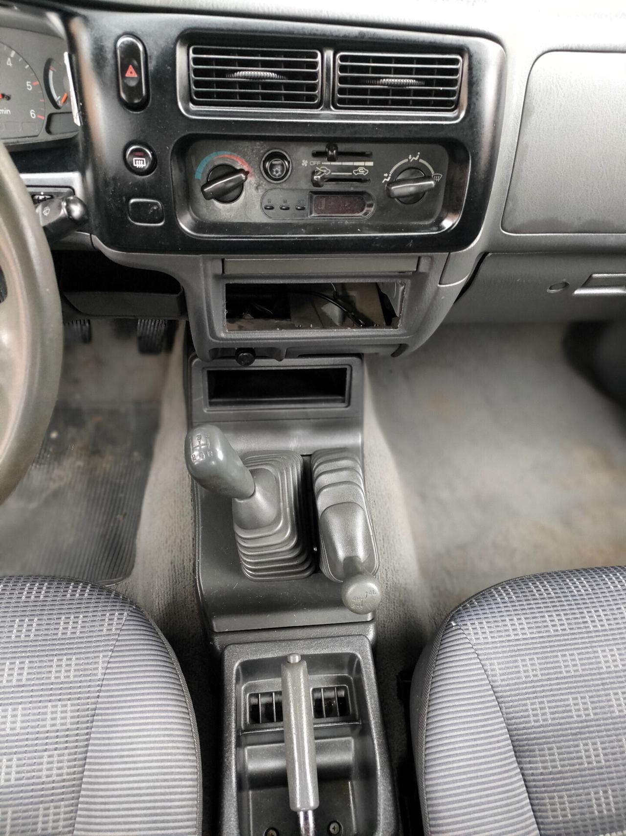 Mitsubishi L200 2.5 TDI 4WD Double Cab