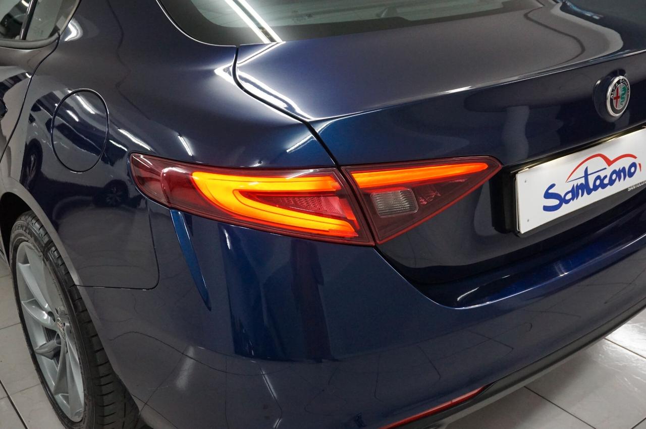 Alfa Romeo Giulia 2.2 Turbodiesel 150 CV AT8