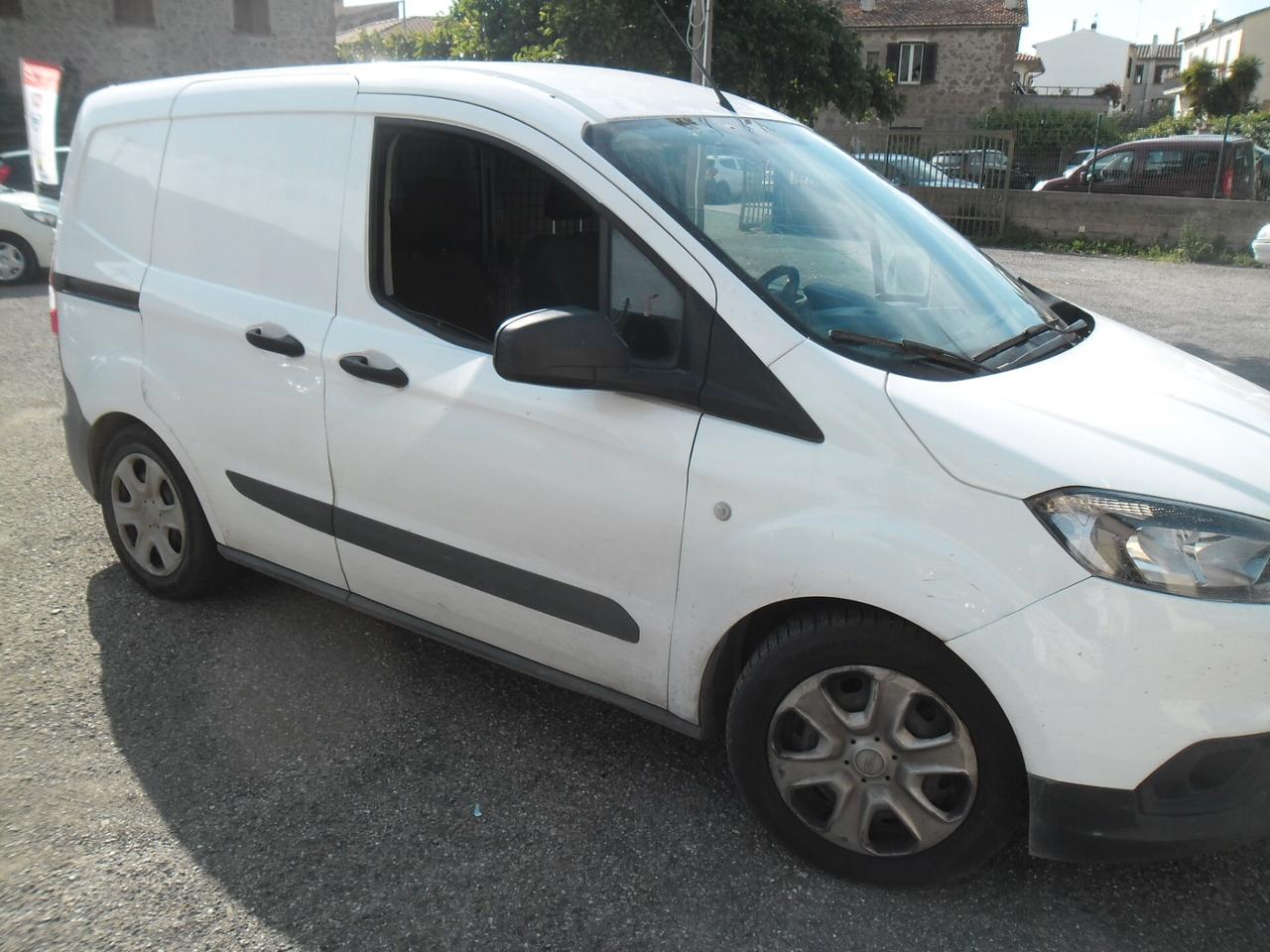 Ford Transit Courier FORD COURIER 1.5 TDCI
