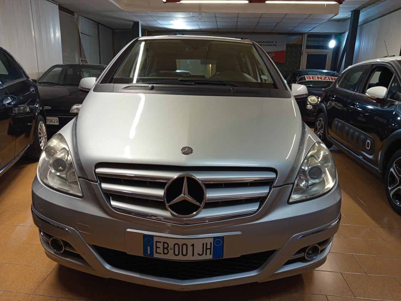 Mercedes-benz B 200 CDI Sport ok neopatentati