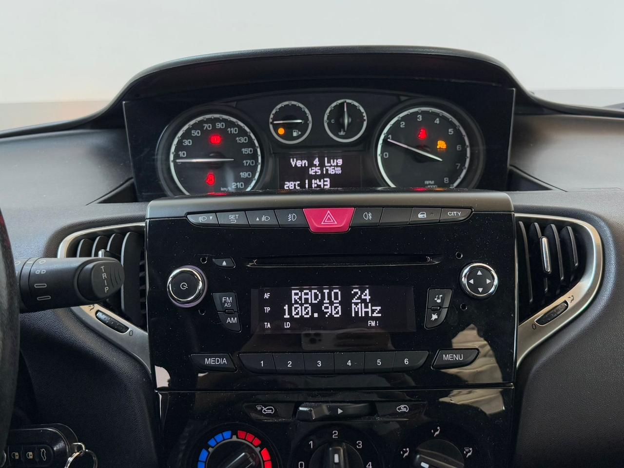 Lancia Ypsilon 1.2 69 CV 5 porte GPL Ecochic Unyca