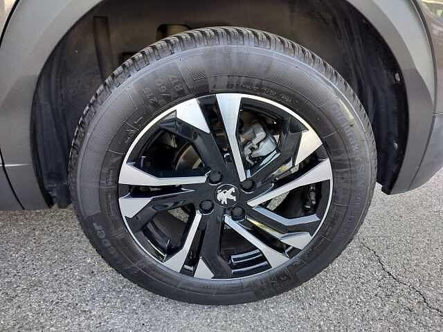 Peugeot 2008 PureTech 100 S&S Allure Pack