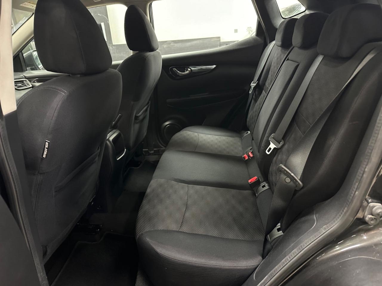 Nissan Qashqai 1.6 dCi 2WD Navi Camera Tekna 2016