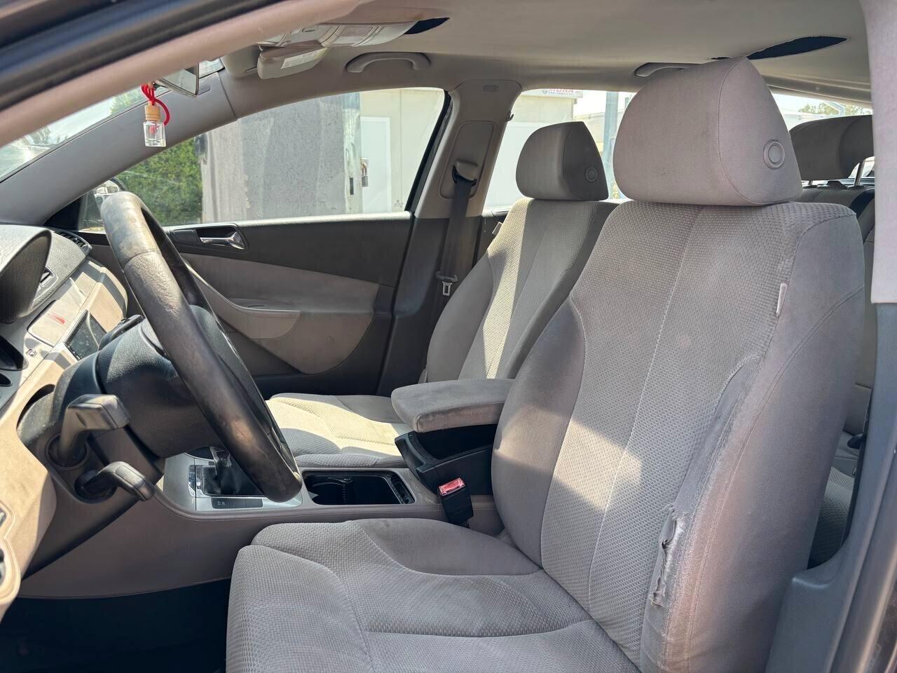 Volkswagen Passat 2.0 TDI DPF Comfortline