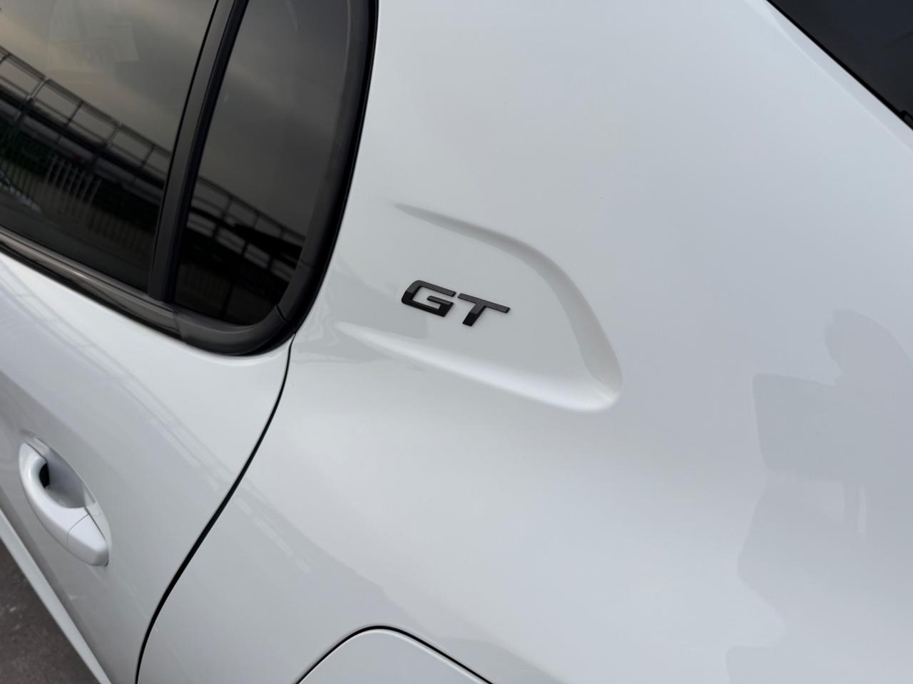 Peugeot 208 Hybrid 110 e-DCS6 GT