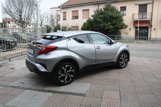 TOYOTA C-HR 1.8 Hybrid E-CVT Trend