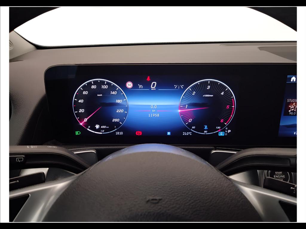 Mercedes-Benz GLB - X247 2023 - GLB 180 d Progressive Advanced auto