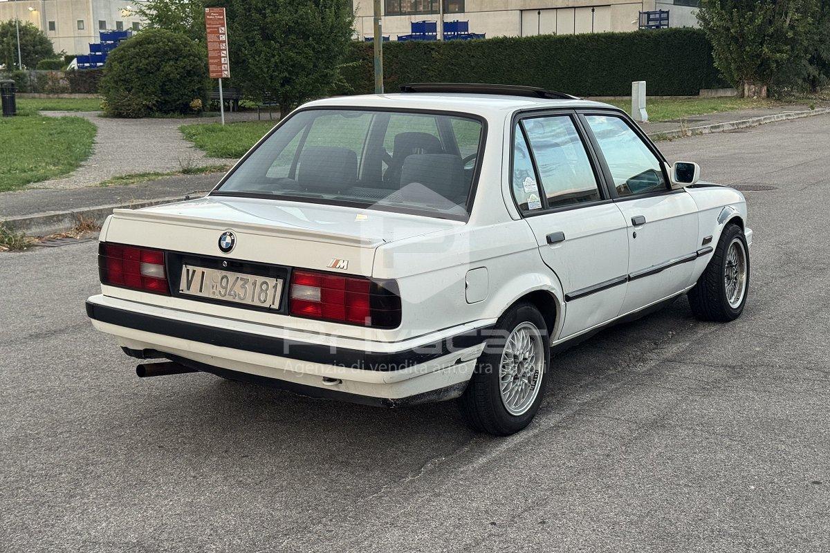 BMW 318i cat 4 porte