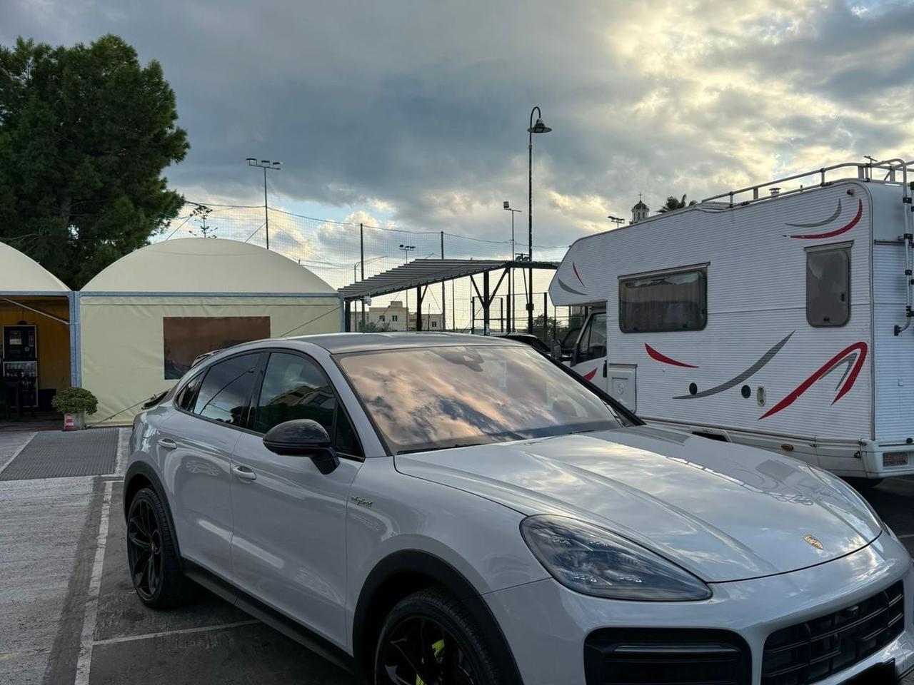 Porsche Cayenne 3.0 E-Hybrid #7729