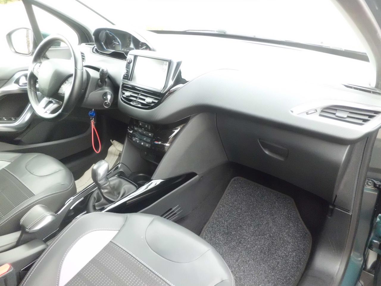 Peugeot 2008 BlueHDi 100 Allure