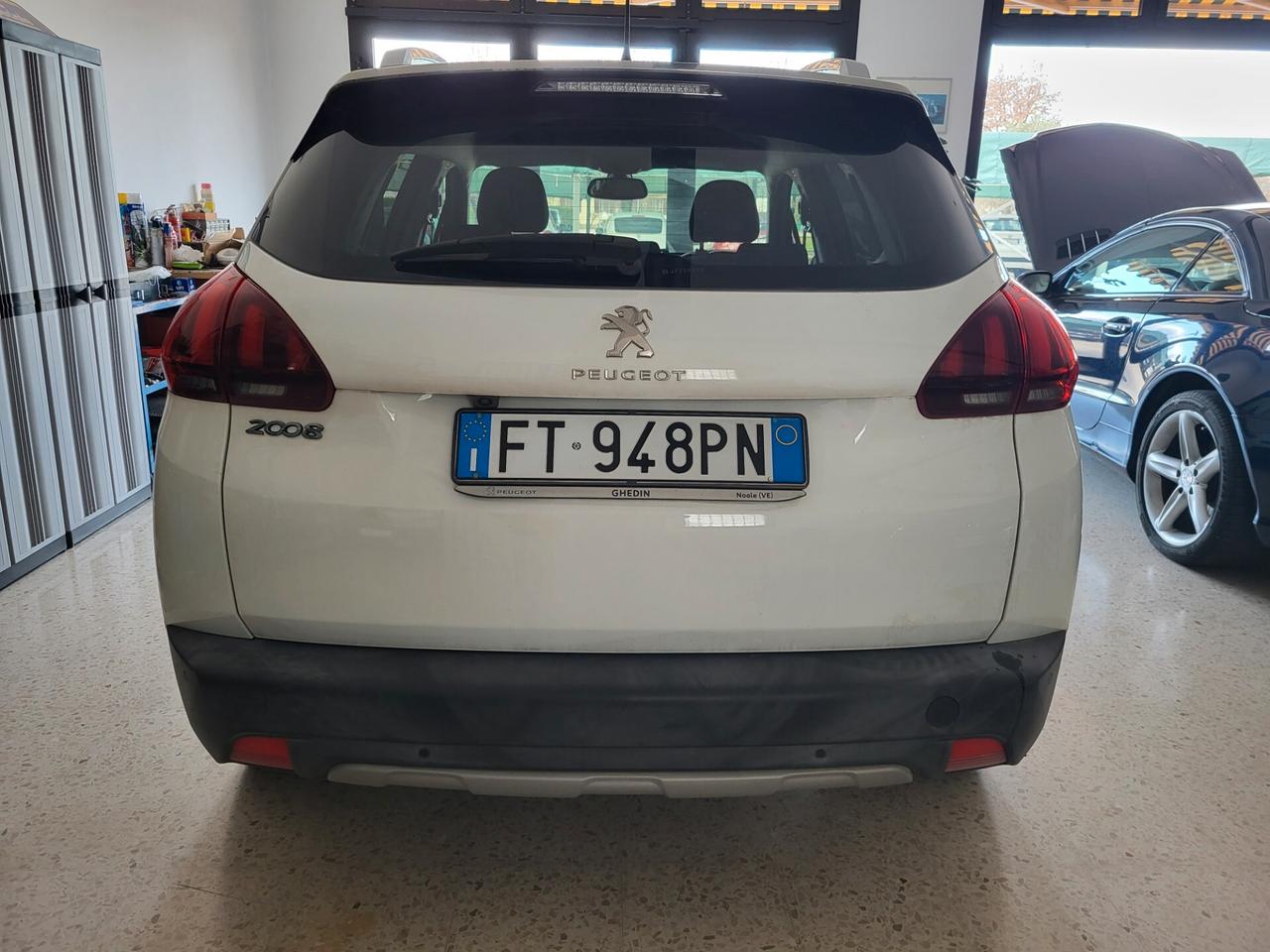 Peugeot 2008 BlueHDi 100 S&S Black Matt UNICAPROPRIETARIA