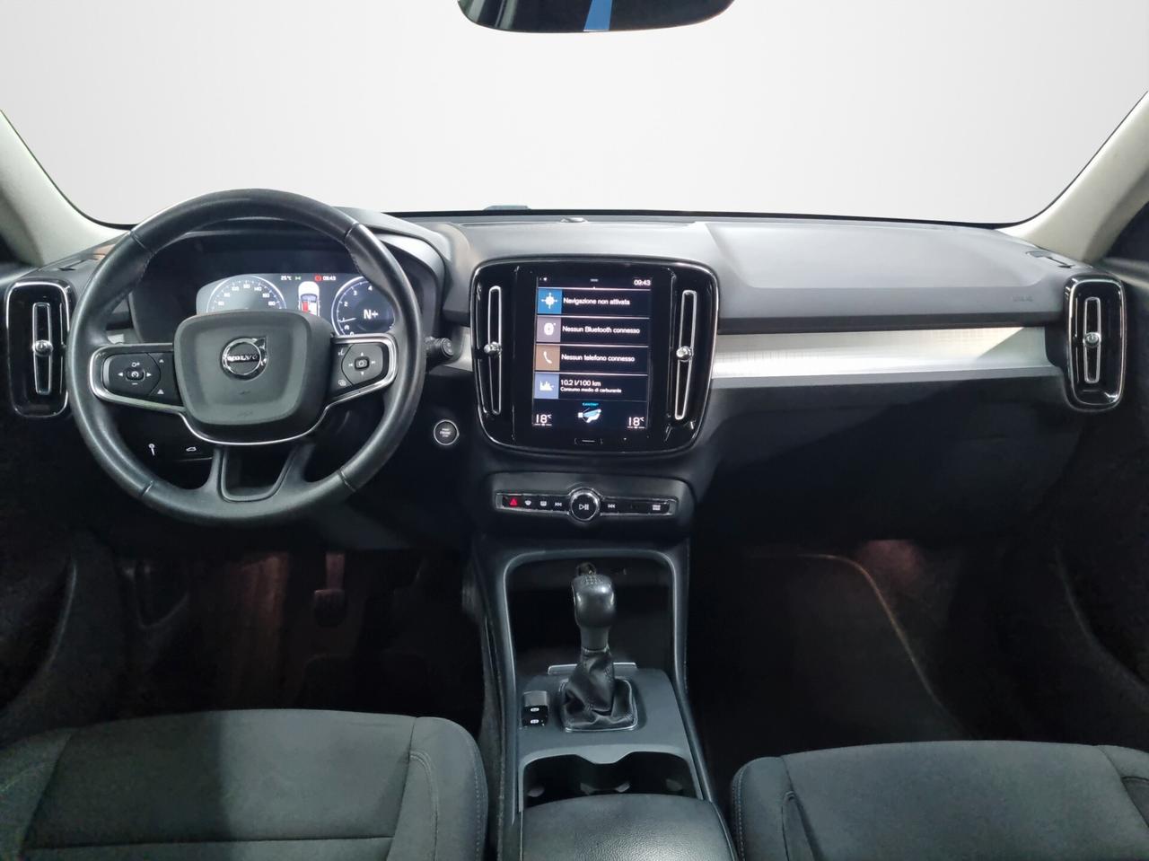 Volvo XC40 T3 Momentum