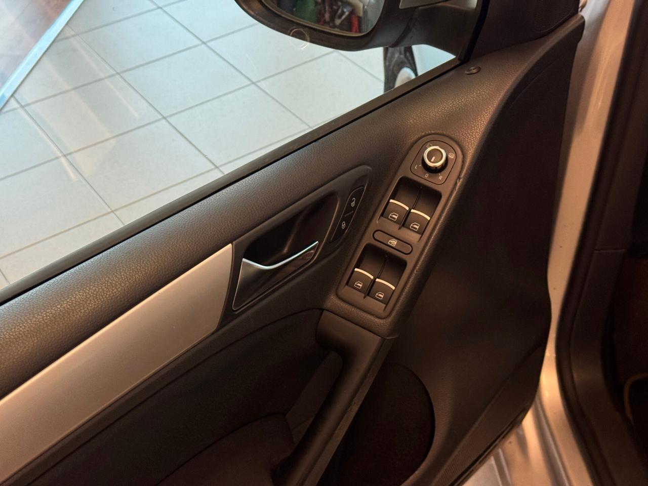 VOLKSWAGEN GOLF 1.4cc 122cv BENZINA 5porte