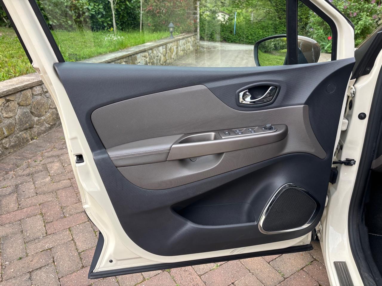 Renault Captur 1.5 dCi 8V 110 CV Start&Stop Intens