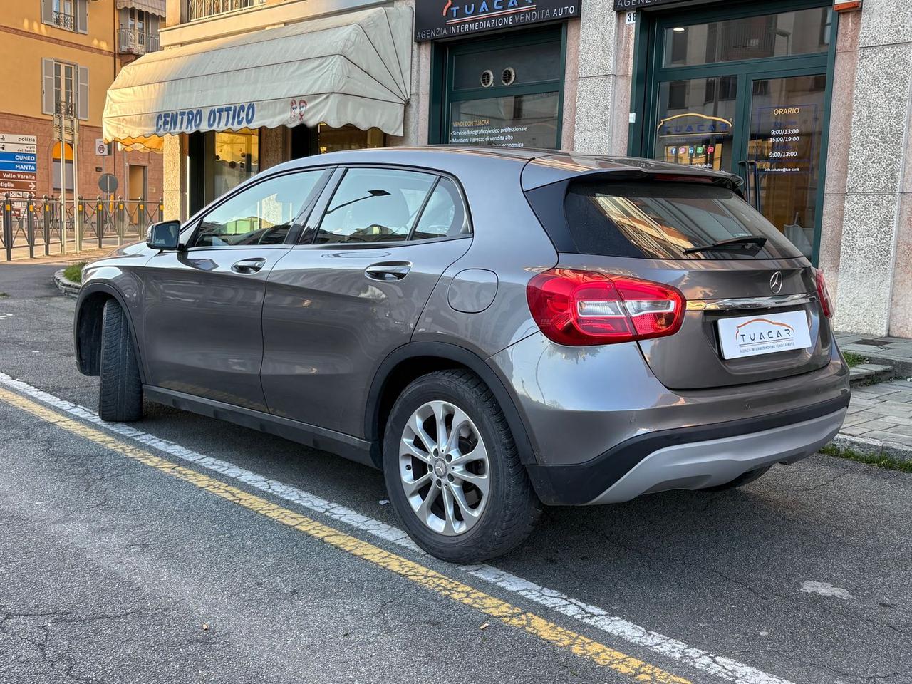 Mercedes-Benz GLA 180 CDI GLA- #8515