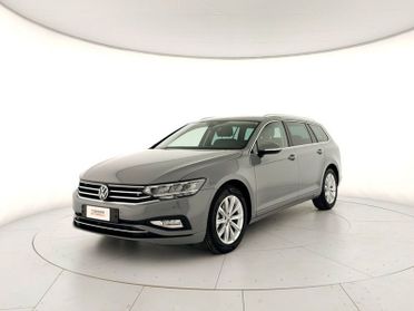 Volkswagen Passat Nuova VARIANT BUSINESS 2.0 TDISCR EVO 1 MY 23