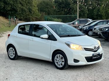 Toyota Yaris 1.0 5 porte Active Permute Rate Garanzia